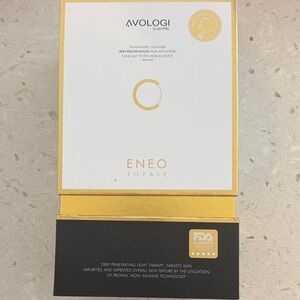 Avologi Eneo Totale Skin Device with Gold Accents